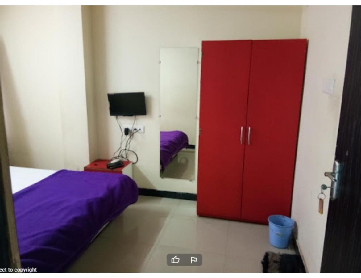 Hotel Adarsh, Ujjain Ngoại thất bức ảnh