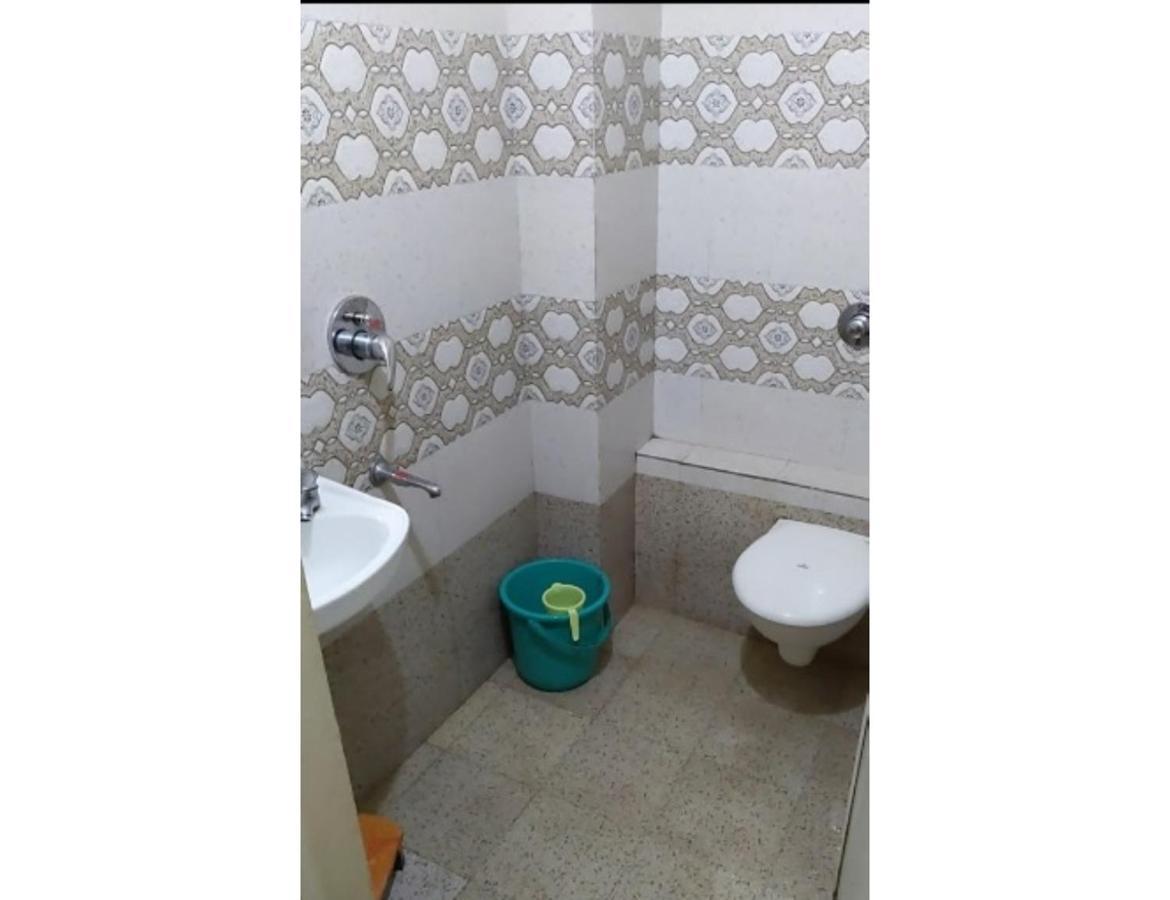 Hotel Adarsh, Ujjain Ngoại thất bức ảnh